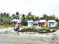 MEKONG DELTA CAI BE FLOATING MARKET TOUR